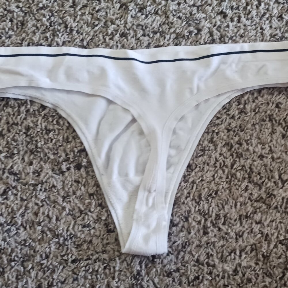 Panty - Picture 2 of 2